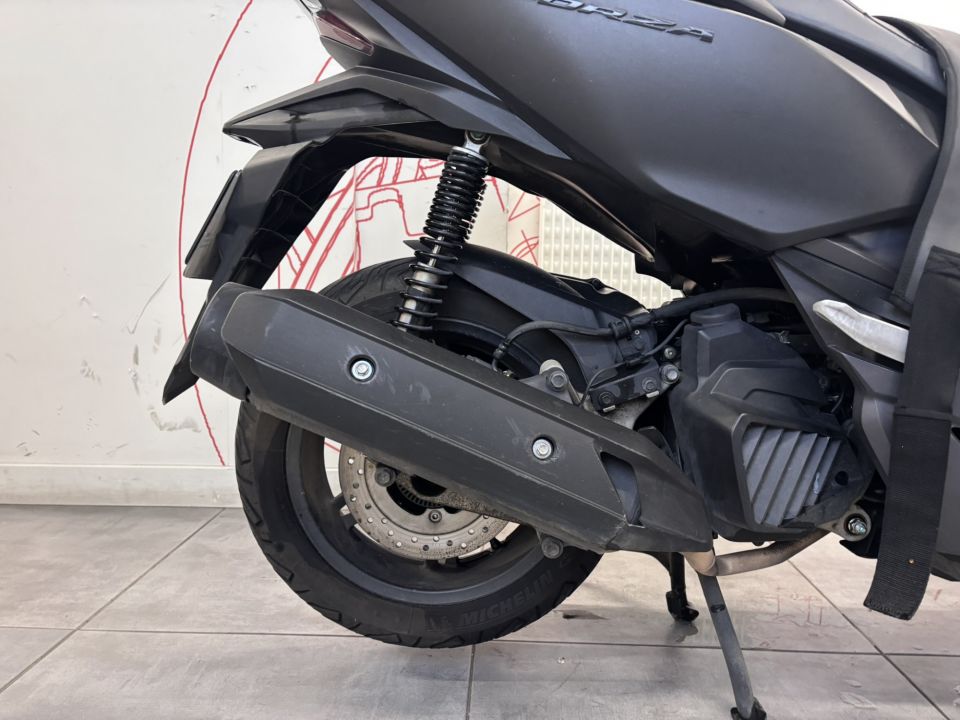 HONDA NSS FORZA 125 4