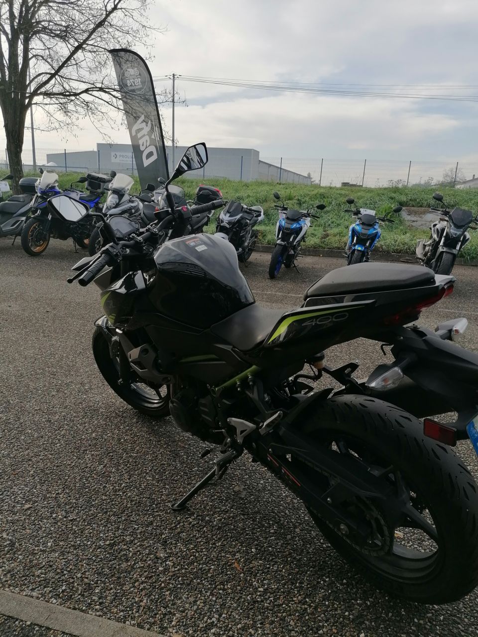 KAWASAKI Z400 4
