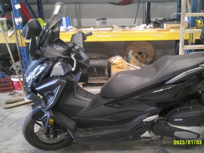 HONDA NSS FORZA  125AD 4