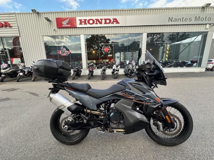 KTM 890 ADVENTURE 4