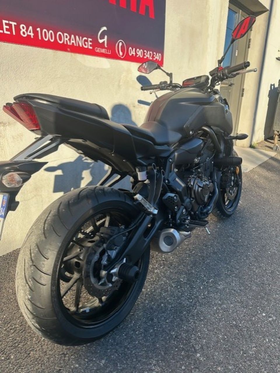 YAMAHA MT-07 4
