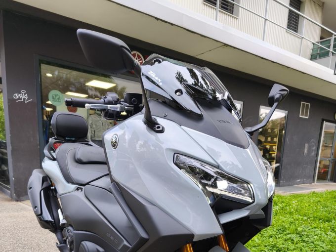 YAMAHA XP T-MAX 560 TECH MAX 4