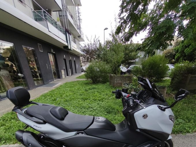 YAMAHA XP T-MAX 560 TECH MAX 4