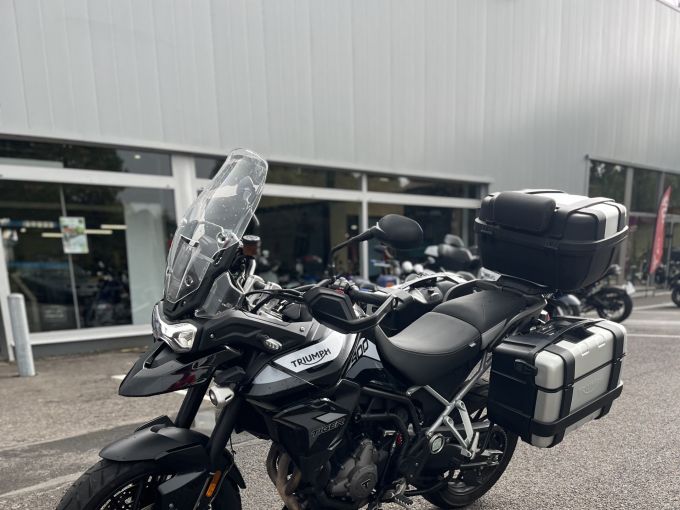 TRIUMPH Tiger 900 GT PRO 4