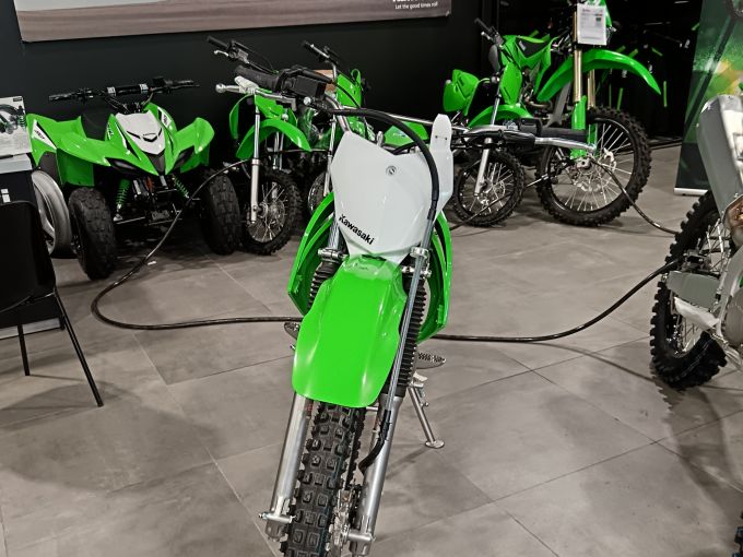 KAWASAKI KLX 140 4