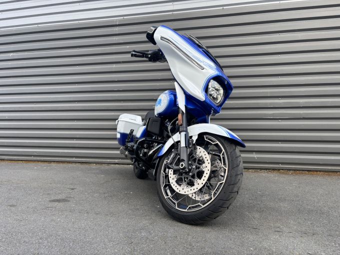 HARLEY-DAVIDSON TOURING STREET GLIDE 1977 CVO  4