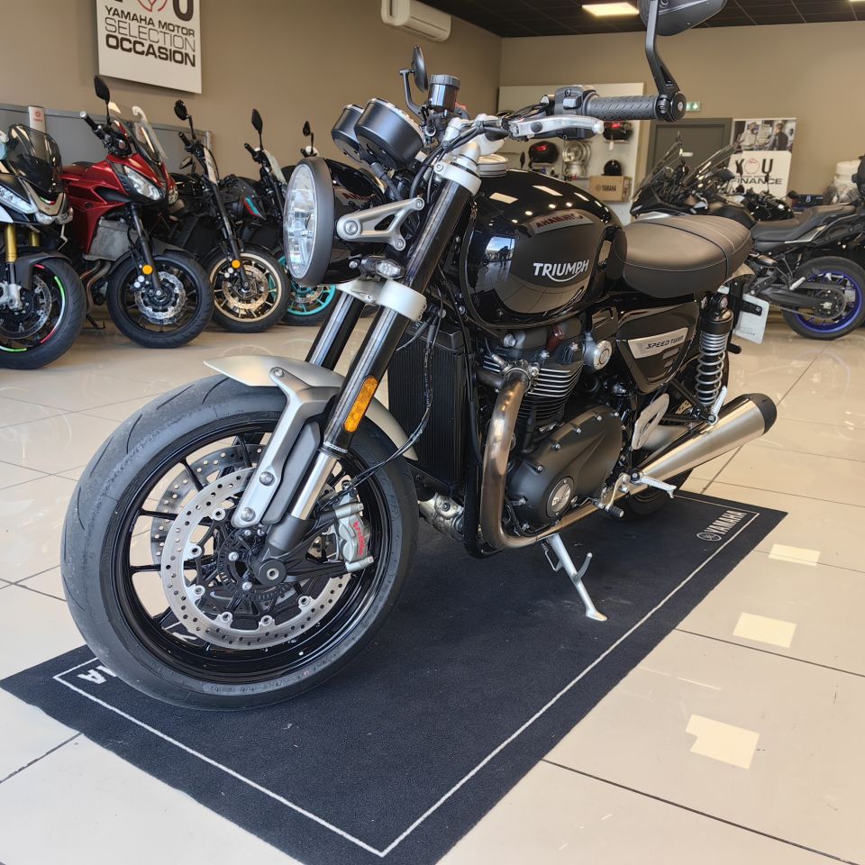 TRIUMPH SPEED TWIN 1200 4