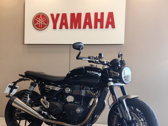 TRIUMPH SPEED TWIN 1200 4