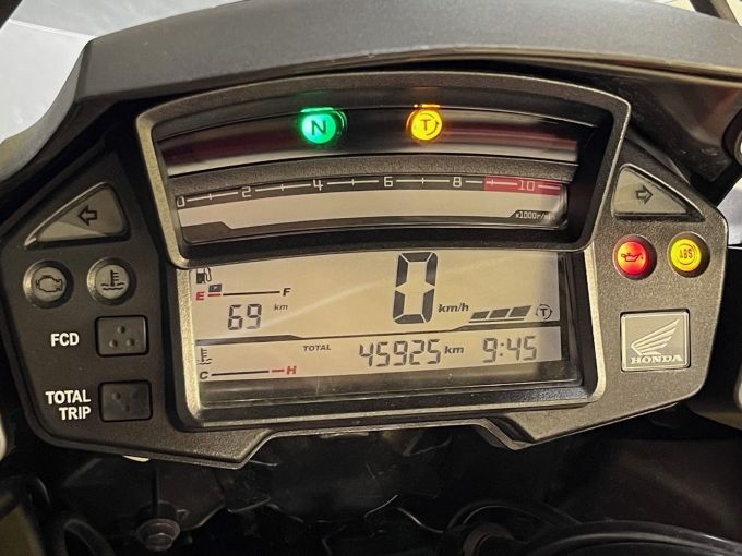 HONDA CROSSTOURER 4