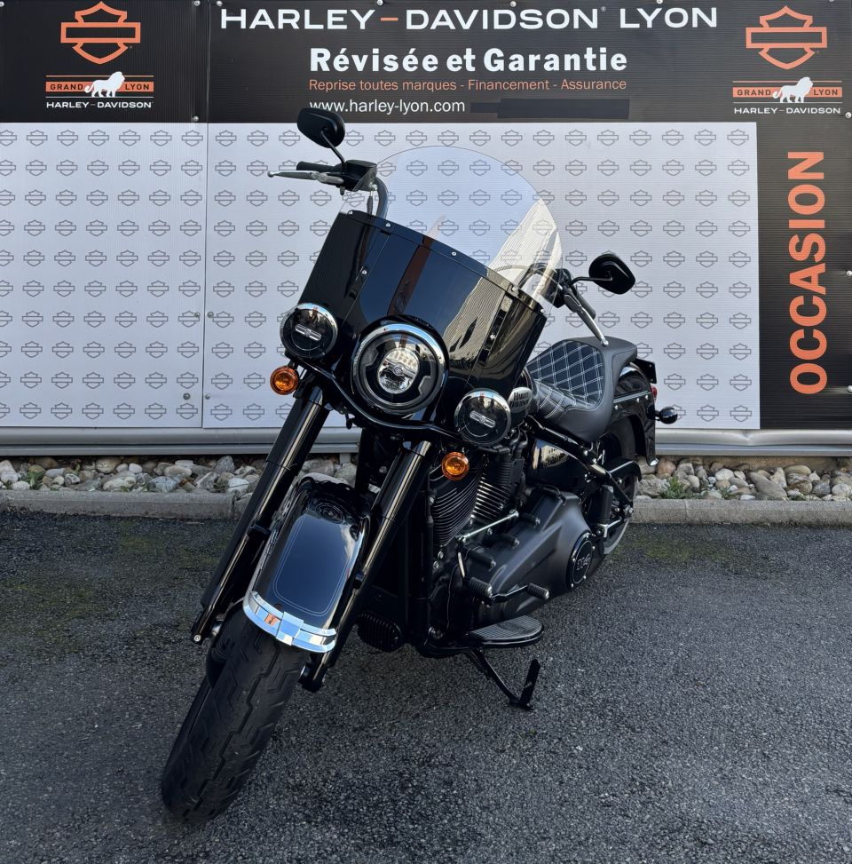 HARLEY-DAVIDSON SOFTAIL HERITAGE 1868 CLASSIC 4