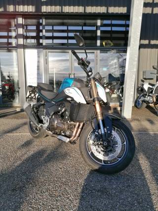 QJ MOTOR SRK 550 - 2025