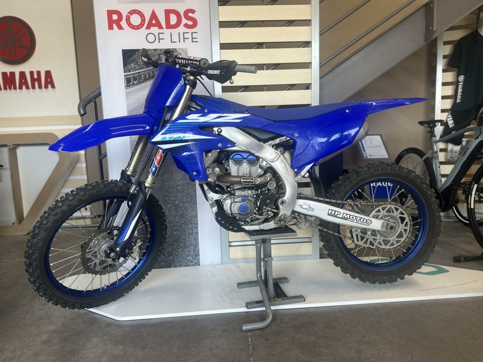 YAMAHA YZ250F 4