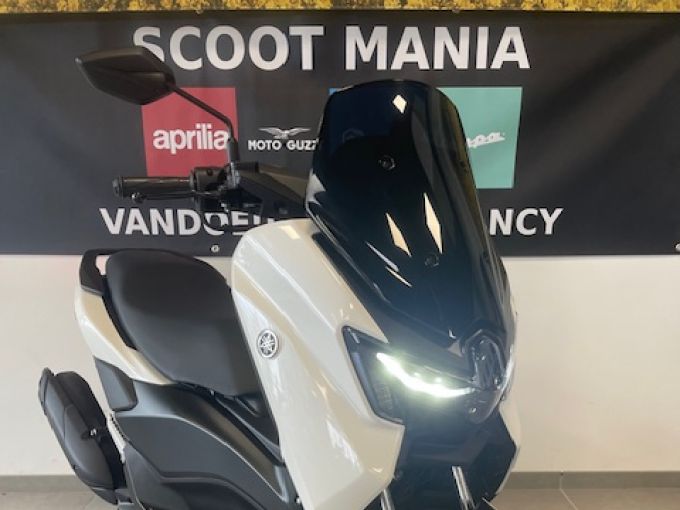 YAMAHA N MAX 125 4