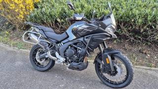 CF MOTO MT 700 - 2025