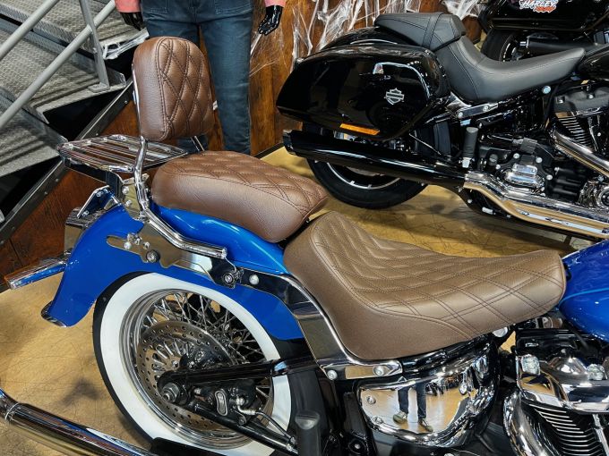 HARLEY-DAVIDSON SOFTAIL DELUXE 1745 4
