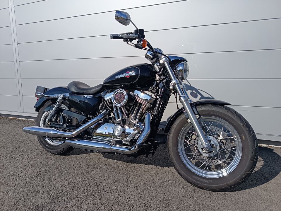 HARLEY-DAVIDSON SPORTSTER CUSTOM 1200 4