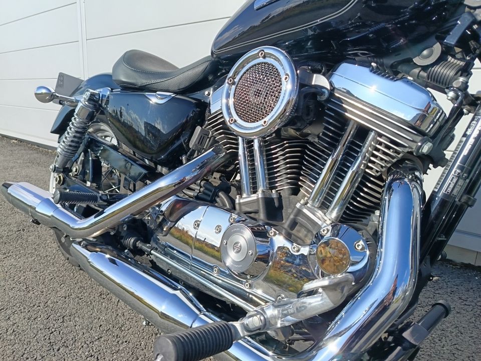 HARLEY-DAVIDSON SPORTSTER CUSTOM 1200 4