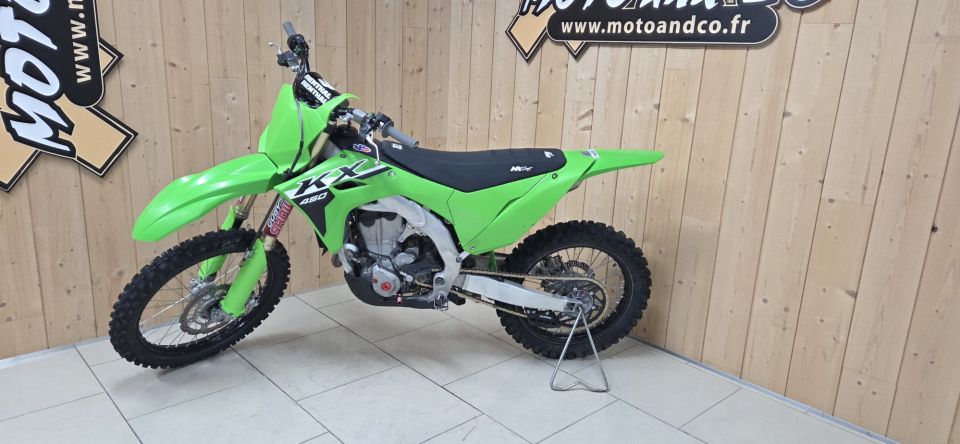 KAWASAKI KXF 450 4