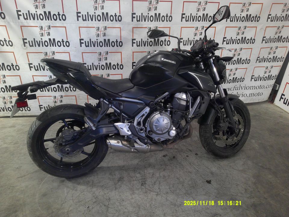 KAWASAKI Z 650 4