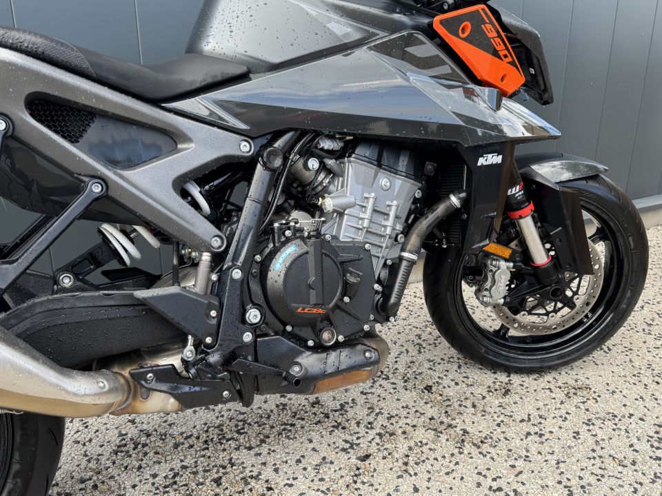 KTM KTM 990 DUKE 2024 4