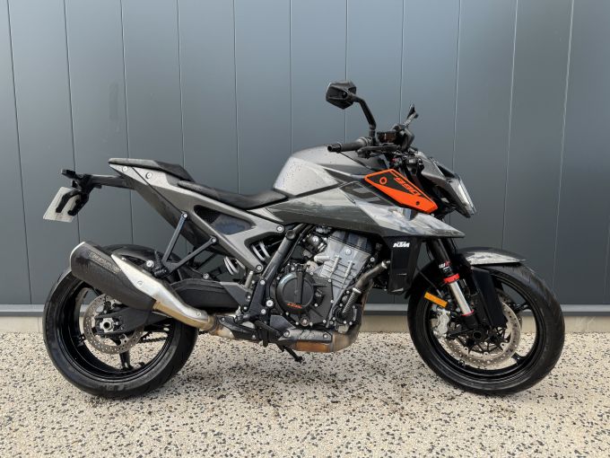 KTM KTM 990 DUKE 2024 4