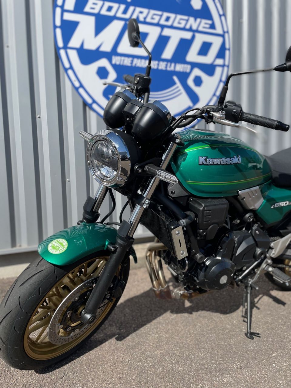 KAWASAKI Z 650 RS 4