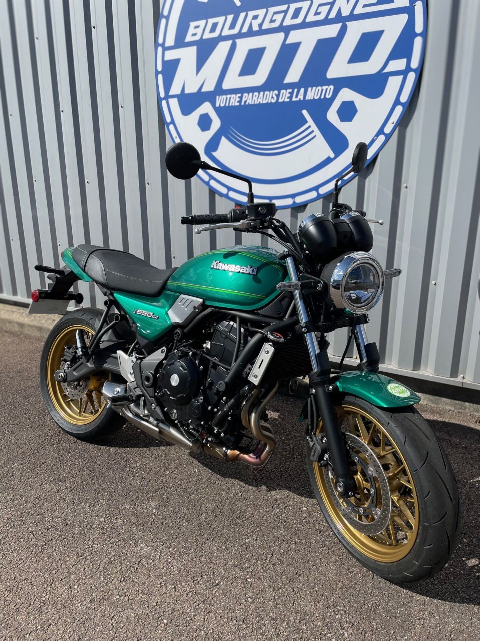 KAWASAKI Z 650 RS 4