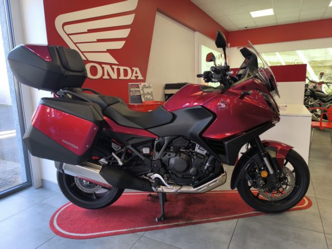 HONDA NT 1100 4