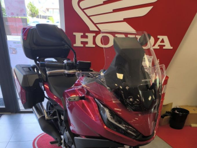 HONDA NT 1100 4