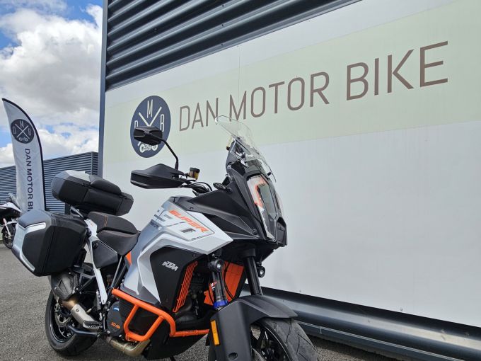 KTM 1290 SUPER ADVENTURE S 4