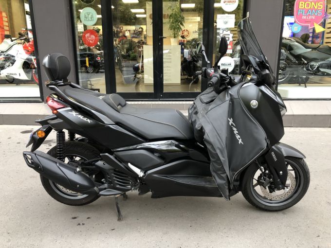 YAMAHA XMAX 125 TECH MAX 4