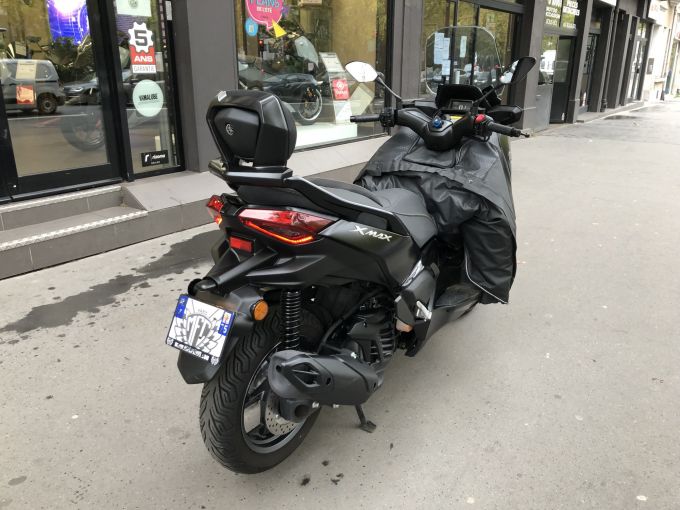 YAMAHA XMAX 125 TECH MAX 4
