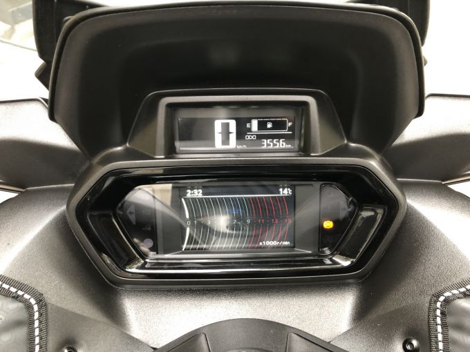 YAMAHA XMAX 125 TECH MAX 4