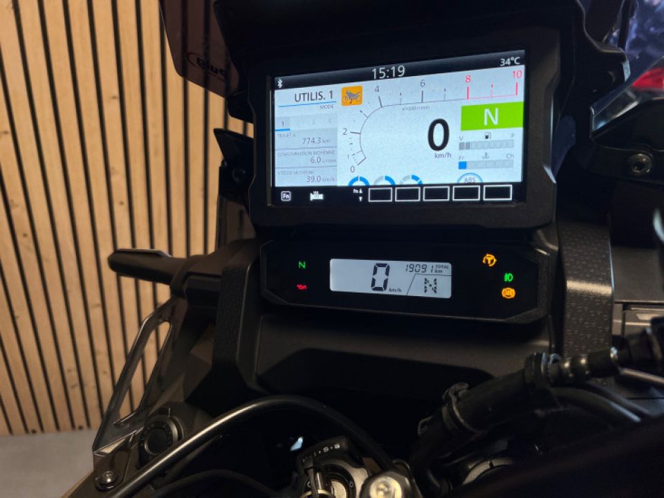 HONDA Africa Twin CRF1100L 4