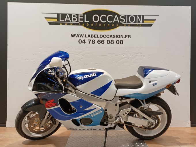SUZUKI GSX-R 750 4