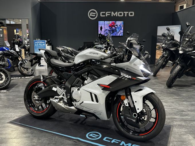 CF MOTO 675 SR-R 4
