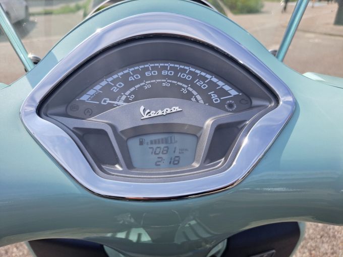VESPA GTS 300 4
