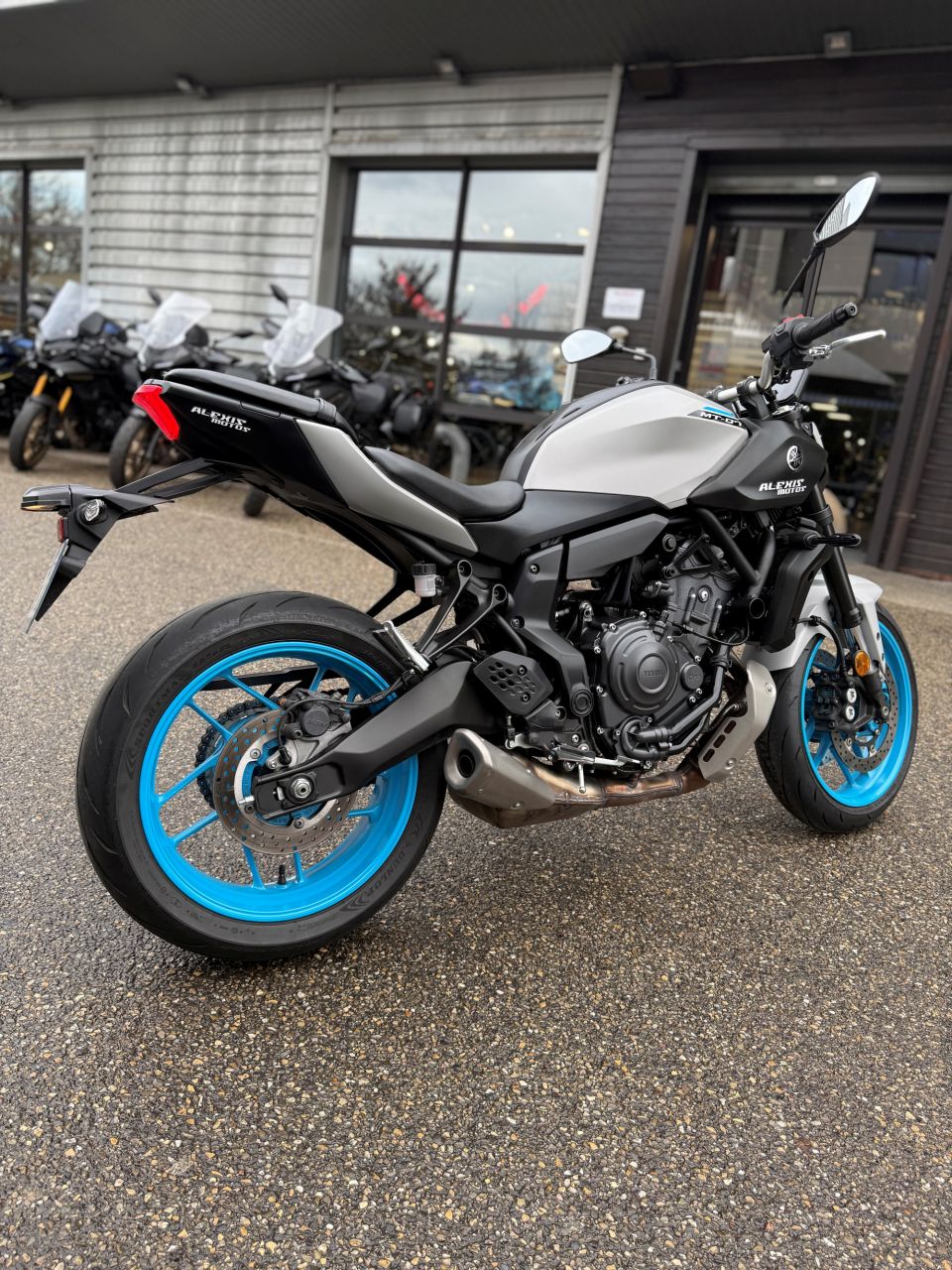 YAMAHA MT-07 (47.5CV) 4