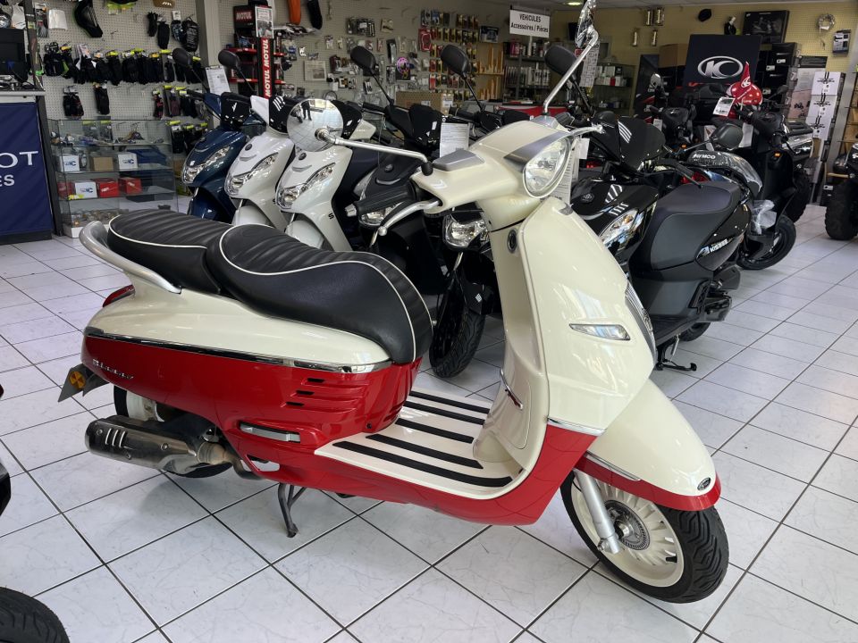 PEUGEOT DJANGO 125 4