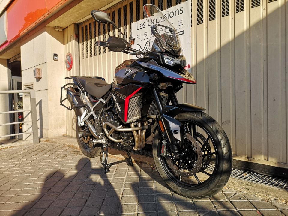 TRIUMPH Tiger 900 GT PRO 4