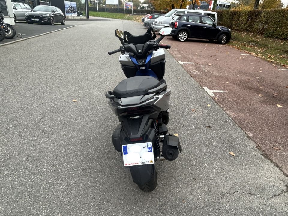 HONDA NSS FORZA  125AD 4