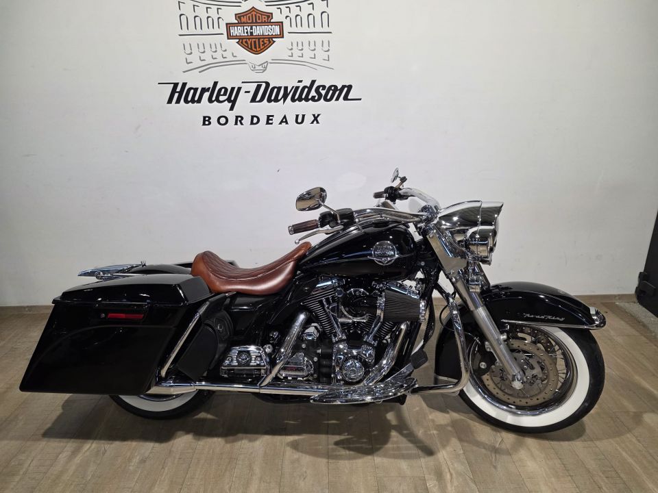 HARLEY-DAVIDSON TOURING ROAD KING 1584 4