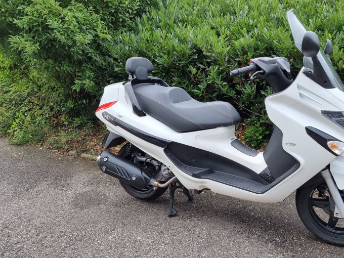 PIAGGIO XEVO 125 4