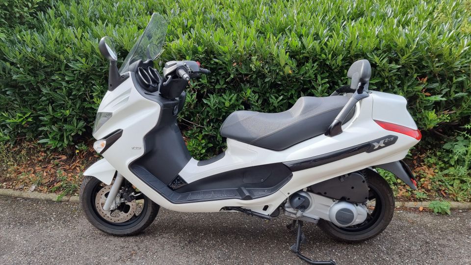PIAGGIO XEVO 125 4