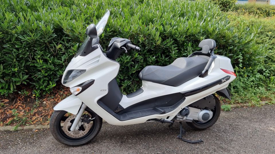 PIAGGIO XEVO 125 4