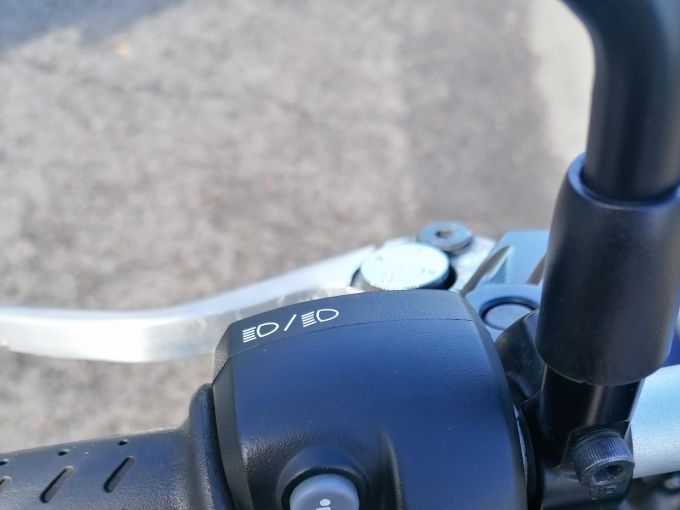 TRIUMPH SCRAMBLER 900 4