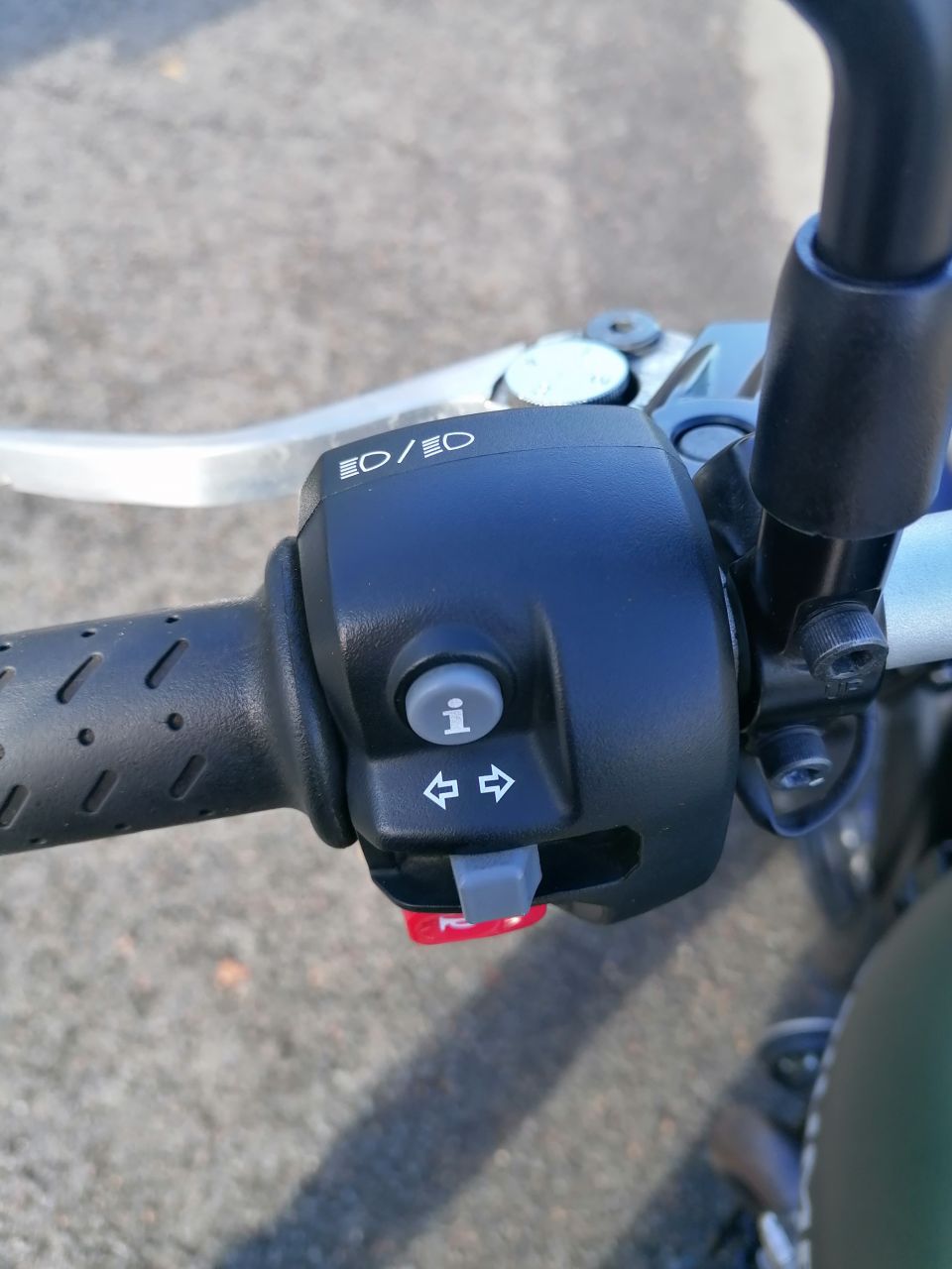 TRIUMPH SCRAMBLER 900 4