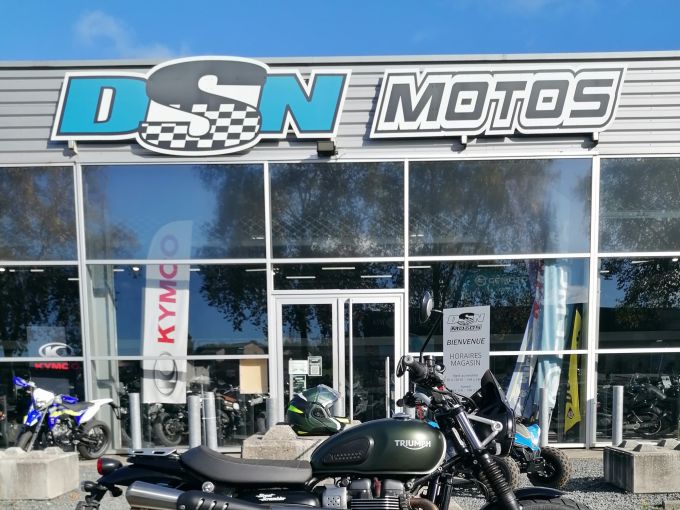 TRIUMPH SCRAMBLER 900 4