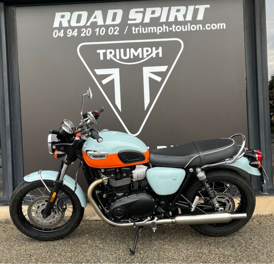 TRIUMPH Bonneville T100 4
