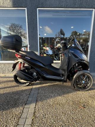 PIAGGIO MP3 300 HPE SPORT ABS ASR - 2019